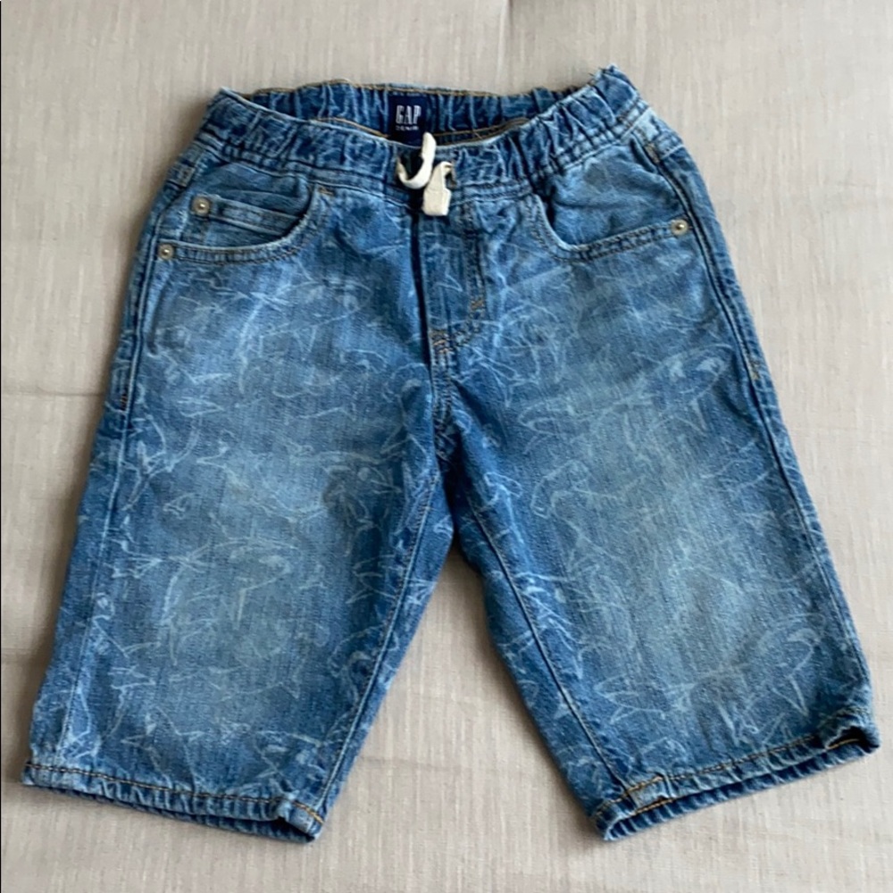 Boy short